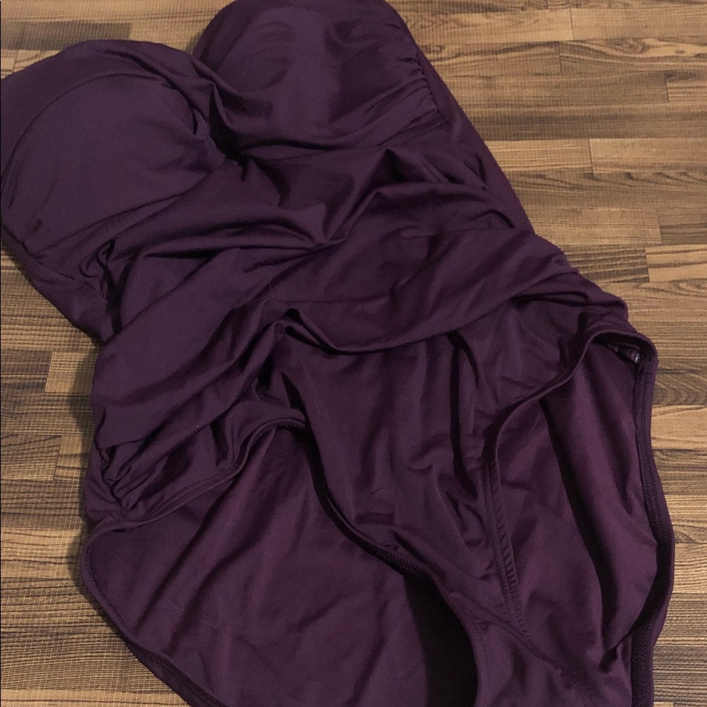 Anne Cole One-Piece Swimwear size 10